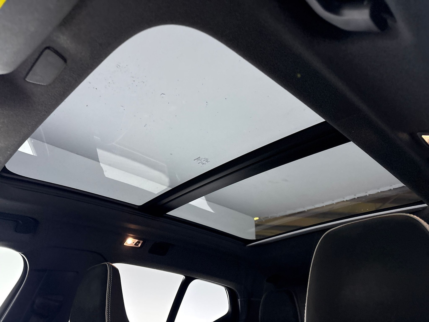 Used Volvo XC40 2021 for sale - 77272033: Photo 5