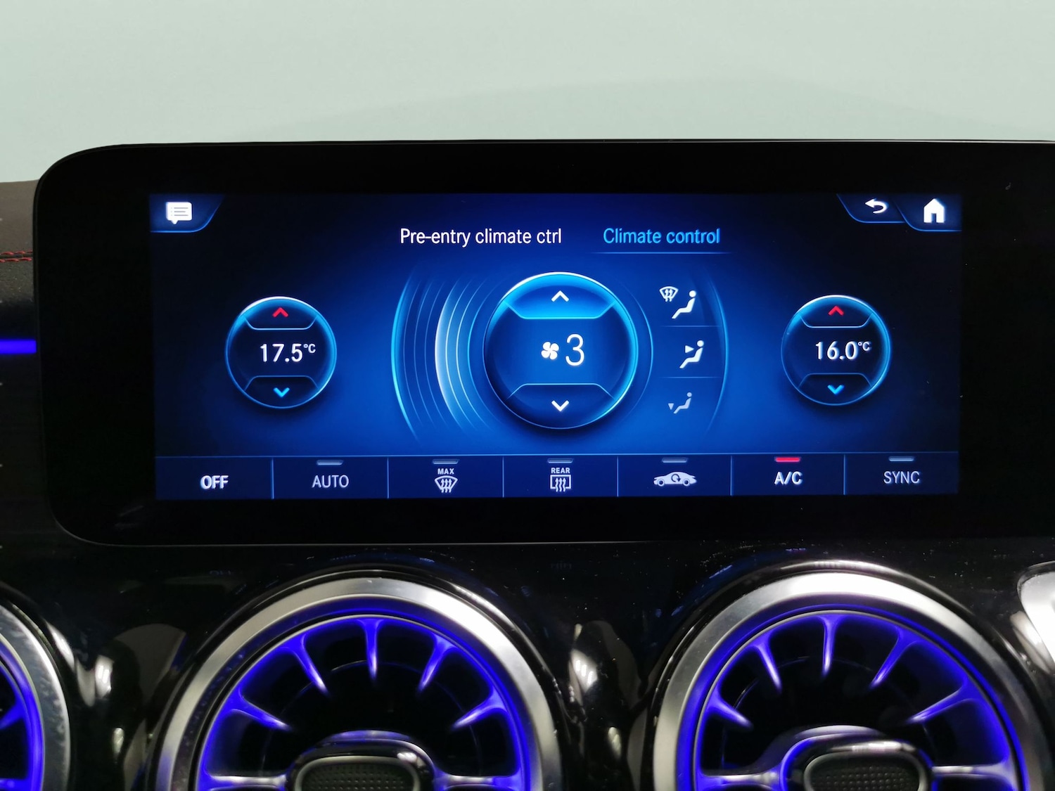 Used Mercedes-Benz EQB 2023 for sale - 77530019: Photo 19