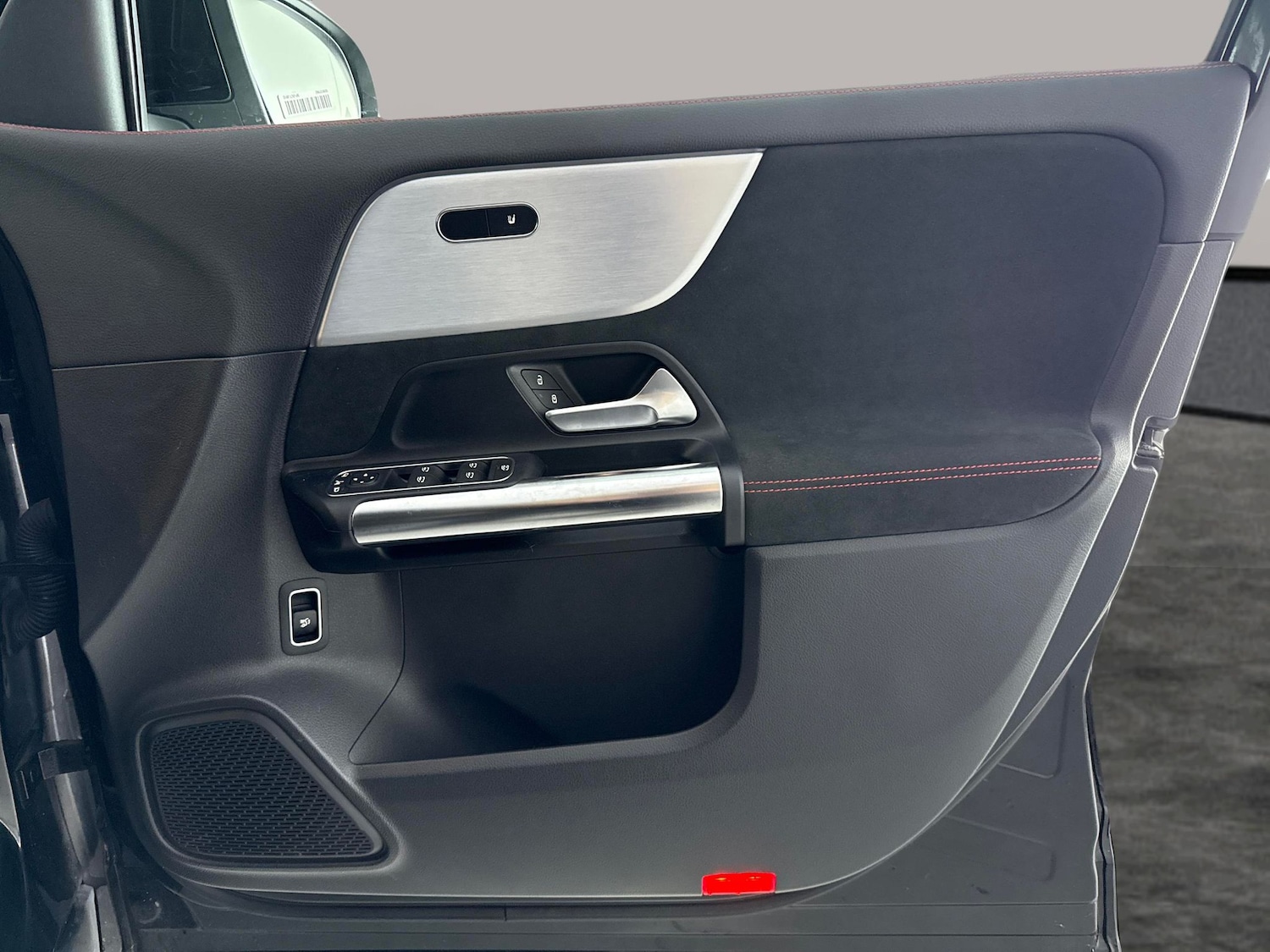 Used Mercedes-Benz EQA 2021 for sale - 77198638: Photo 28