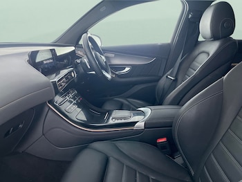 Used Mercedes-Benz EQC 2021 for sale - 75461731: Photo