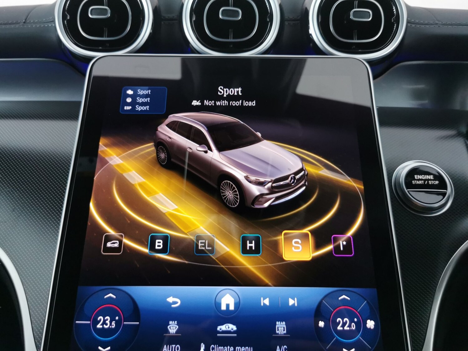 Used Mercedes-Benz GLC 2024 for sale - 77988674: Photo 16