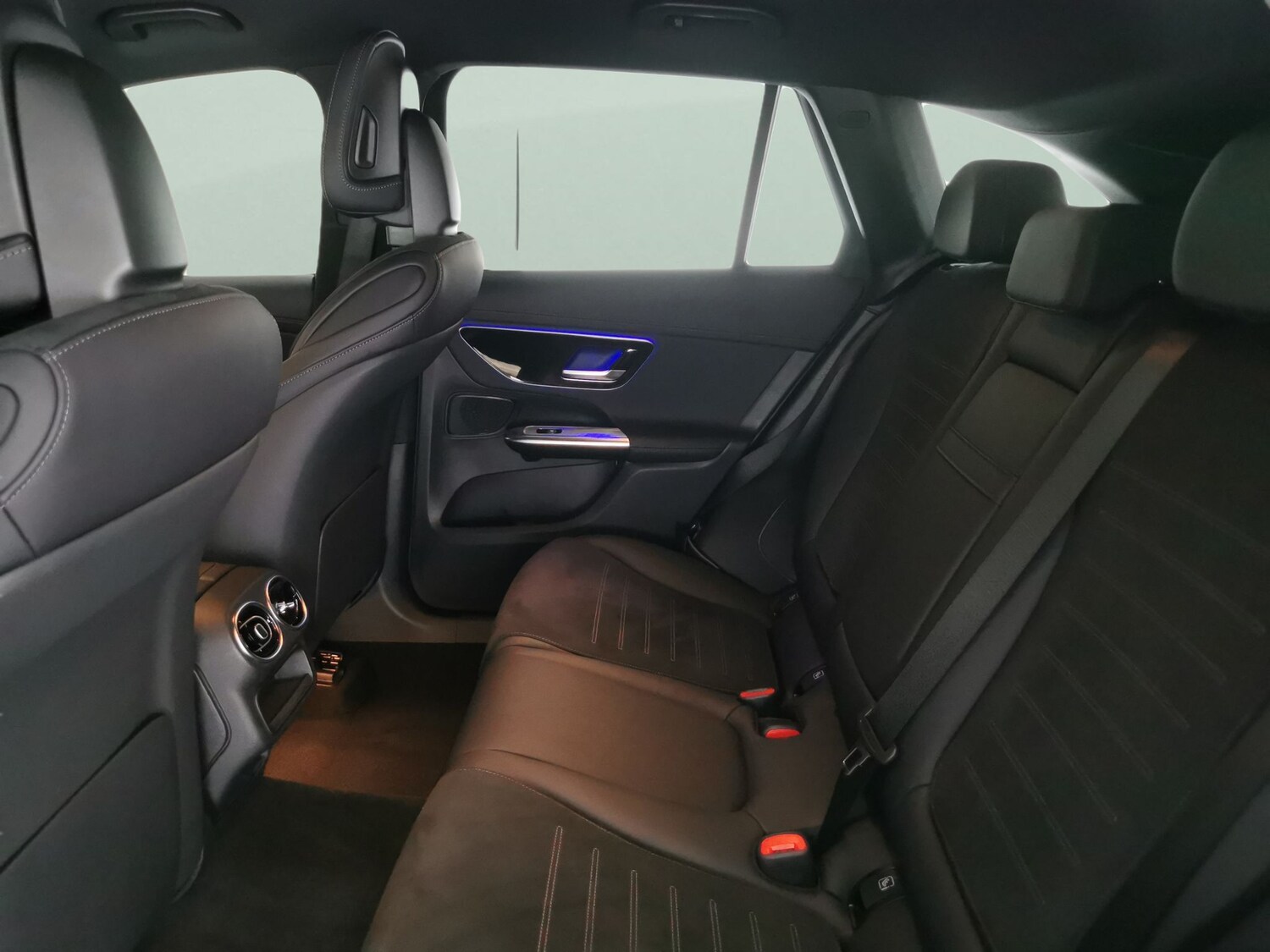 Used Mercedes-Benz GLC 2024 for sale - 77988674: Photo 29