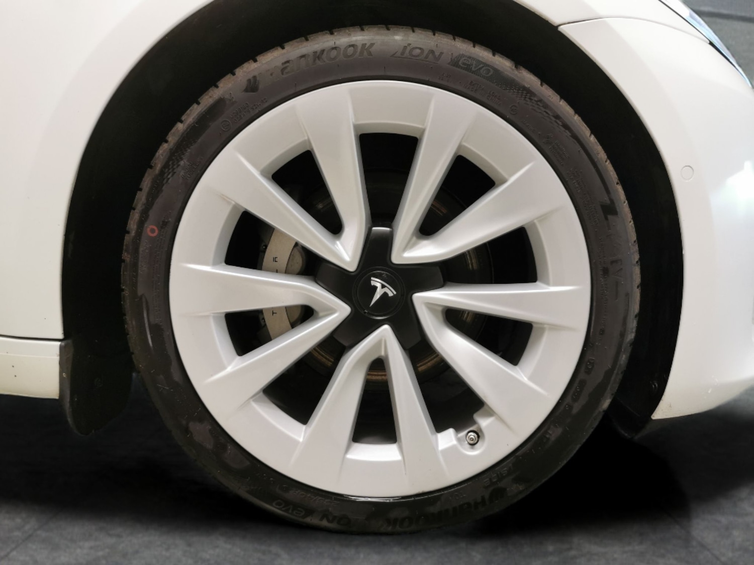 Used Tesla Model 3 2021 for sale - 77648563: Photo 25