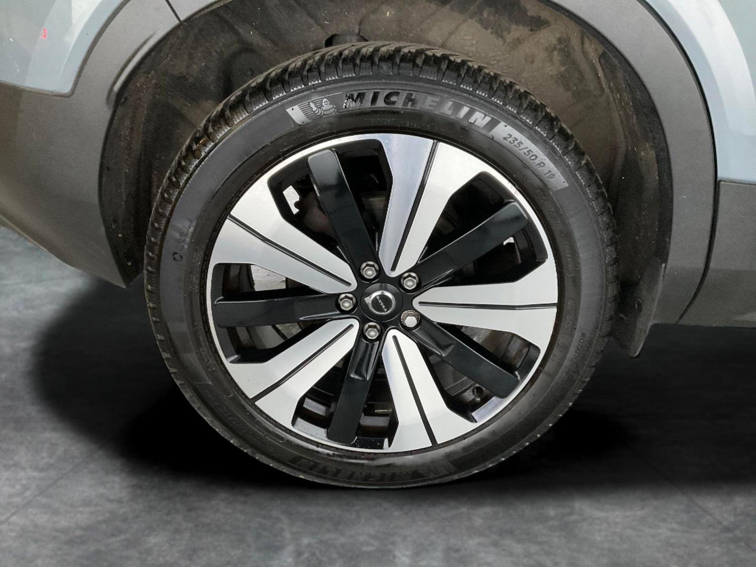 Used Volvo XC40 2022 for sale - 76545021: Photo 32