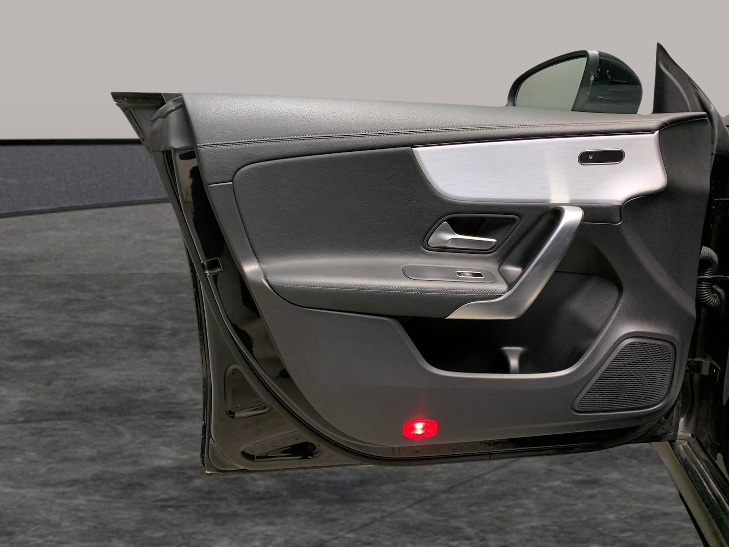 Used Mercedes-Benz CLA 2019 for sale - 76652996: Photo 30