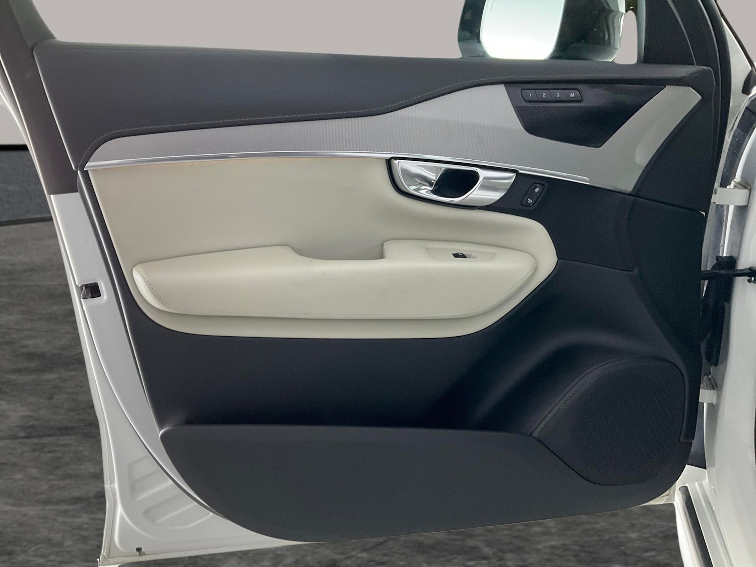 Used Volvo XC90 2022 for sale - 76467518: Photo 37