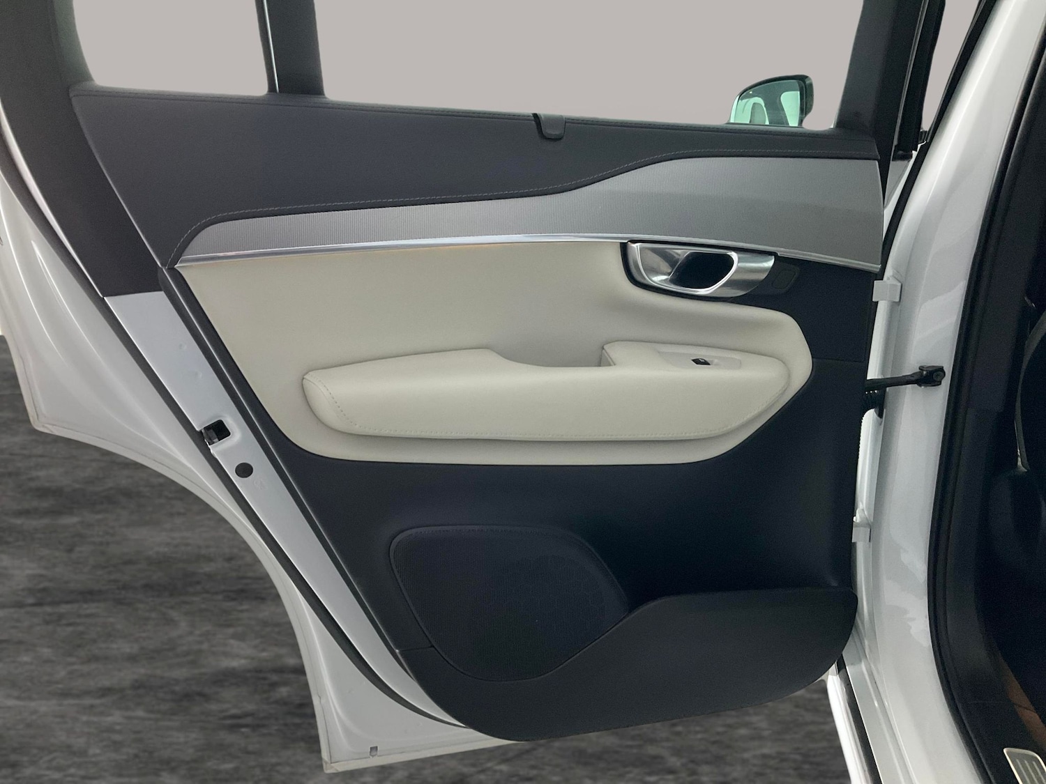 Used Volvo XC90 2022 for sale - 76467518: Photo 38