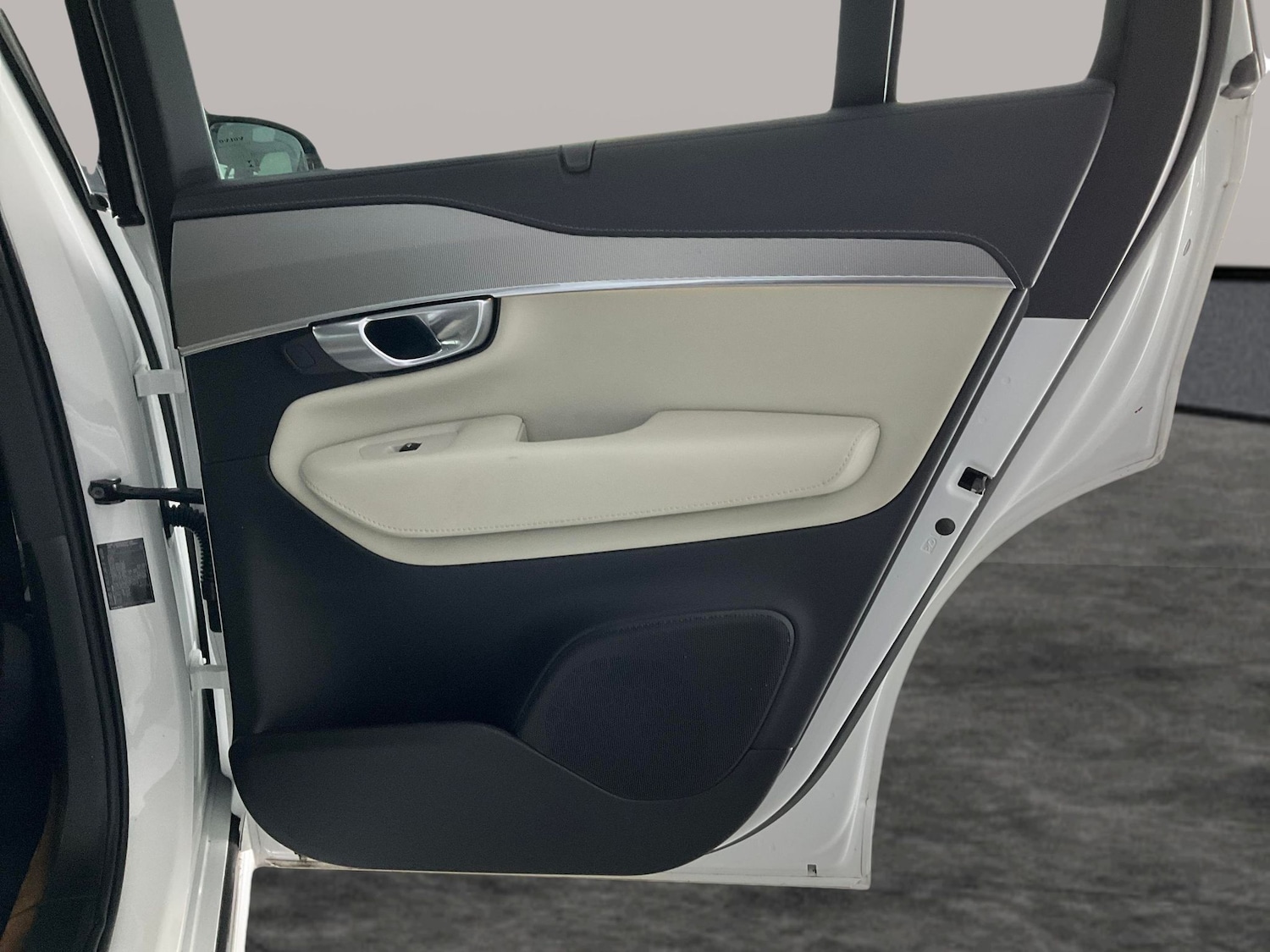 Used Volvo XC90 2022 for sale - 76467518: Photo 40