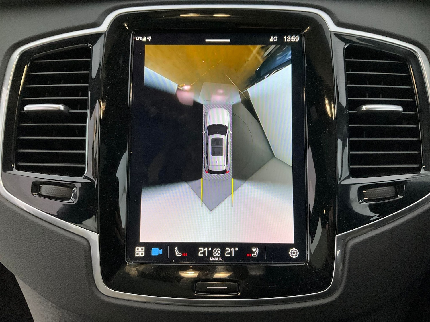 Used Volvo XC90 2022 for sale - 76467518: Photo 9