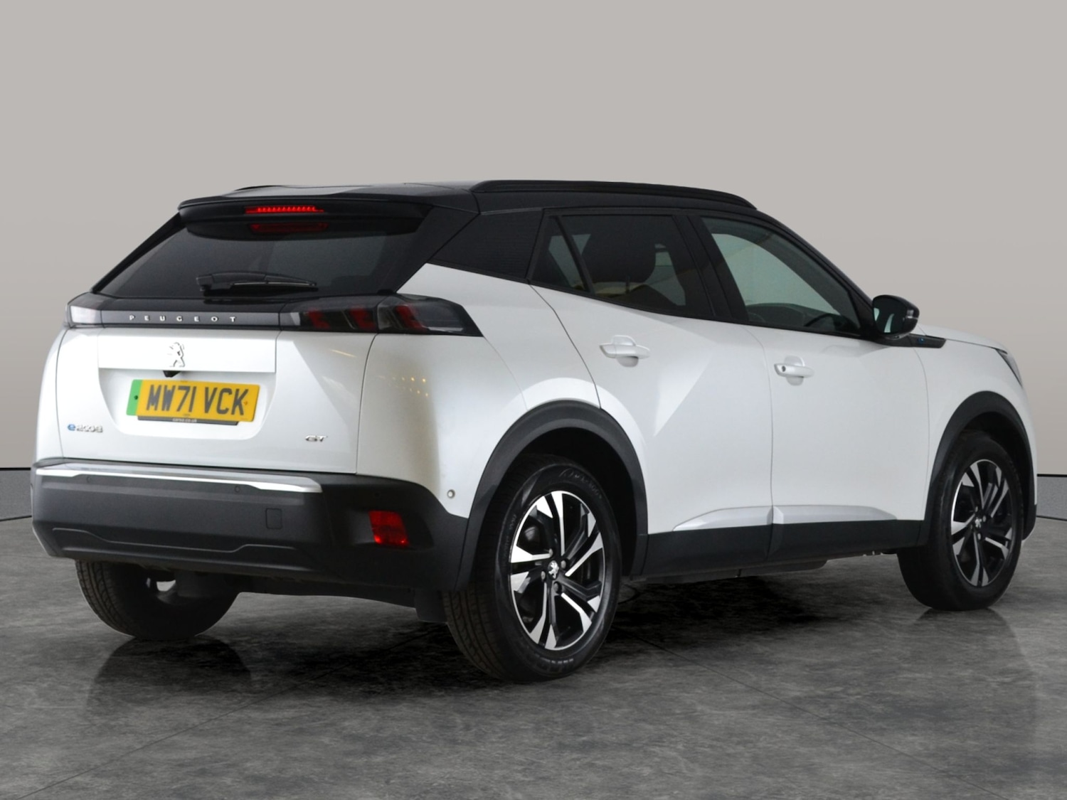 Used Peugeot 2008 2021 for sale - 77946711: Photo 10