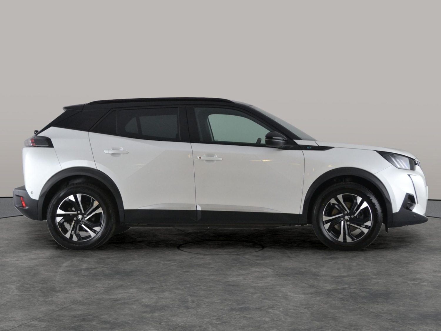 Used Peugeot 2008 2021 for sale - 77946711: Photo 11
