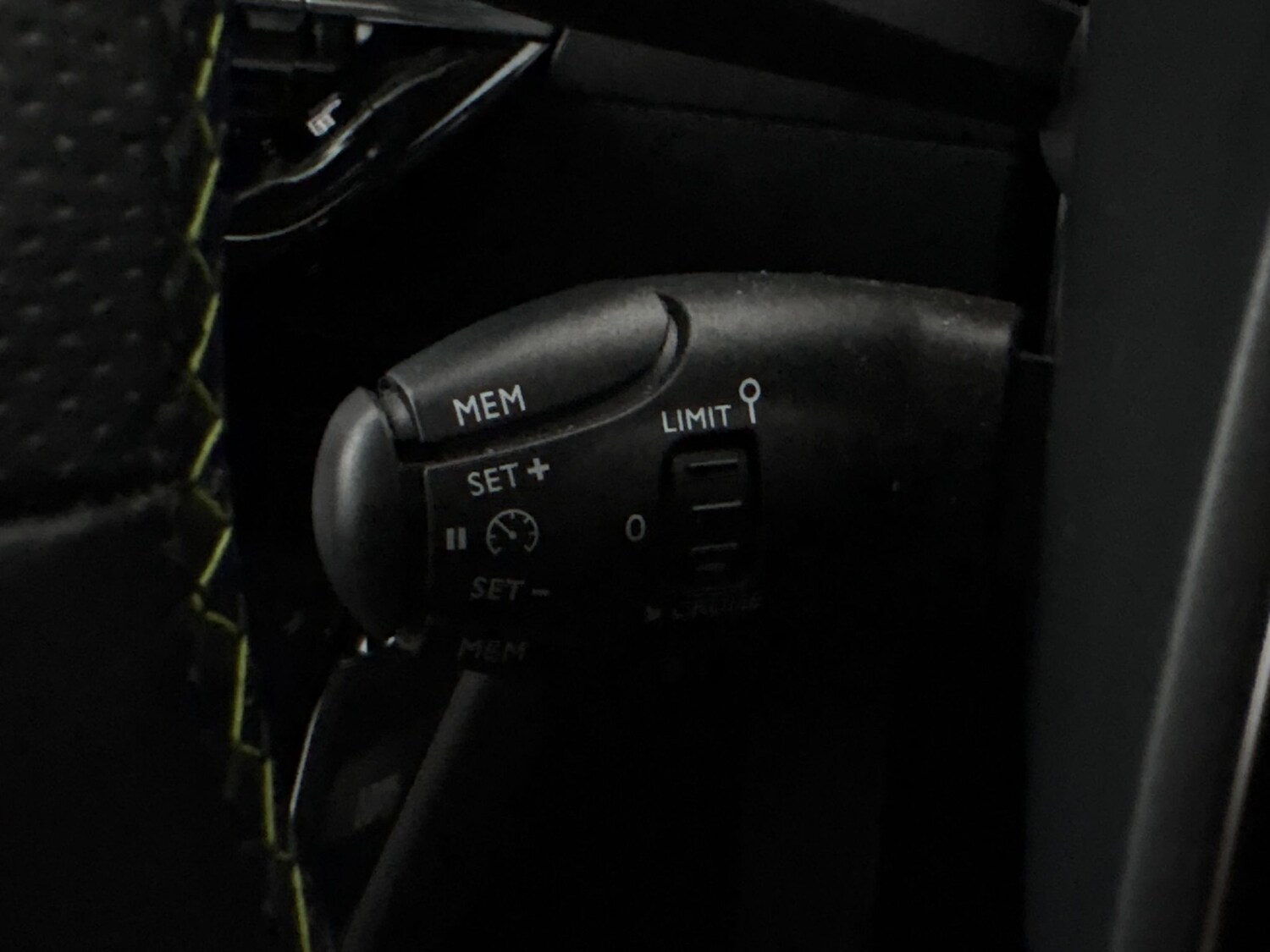 Used Peugeot 2008 2021 for sale - 77946711: Photo 21