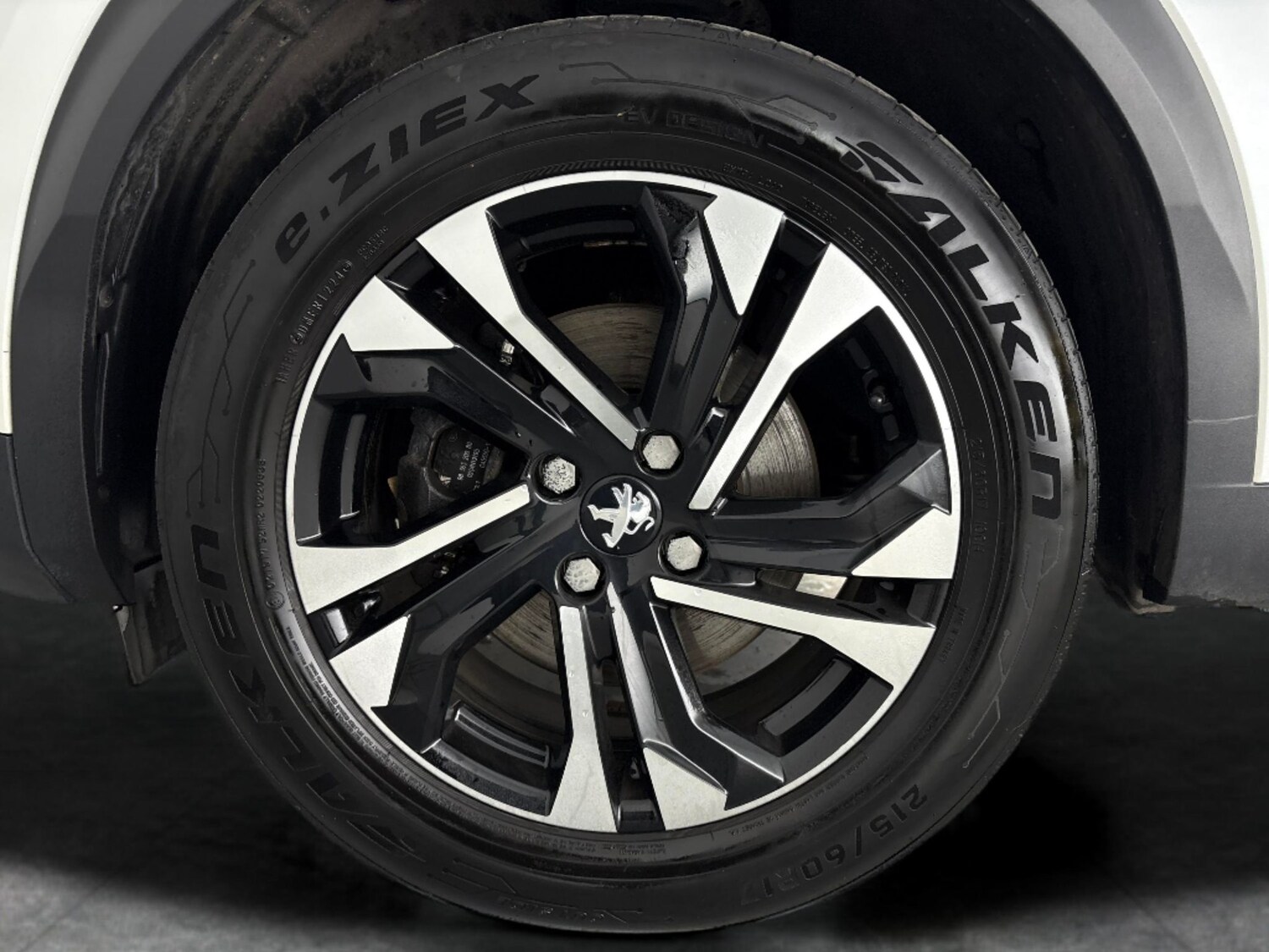 Used Peugeot 2008 2021 for sale - 77946711: Photo 29