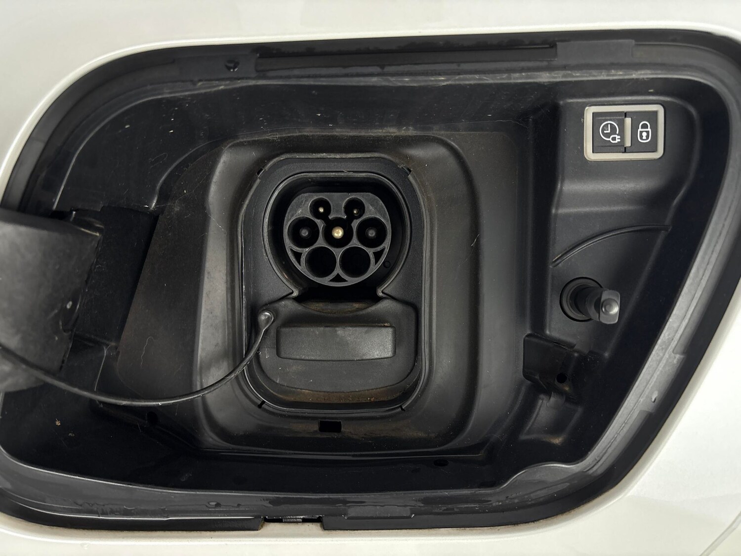 Used Peugeot 2008 2021 for sale - 77946711: Photo 37