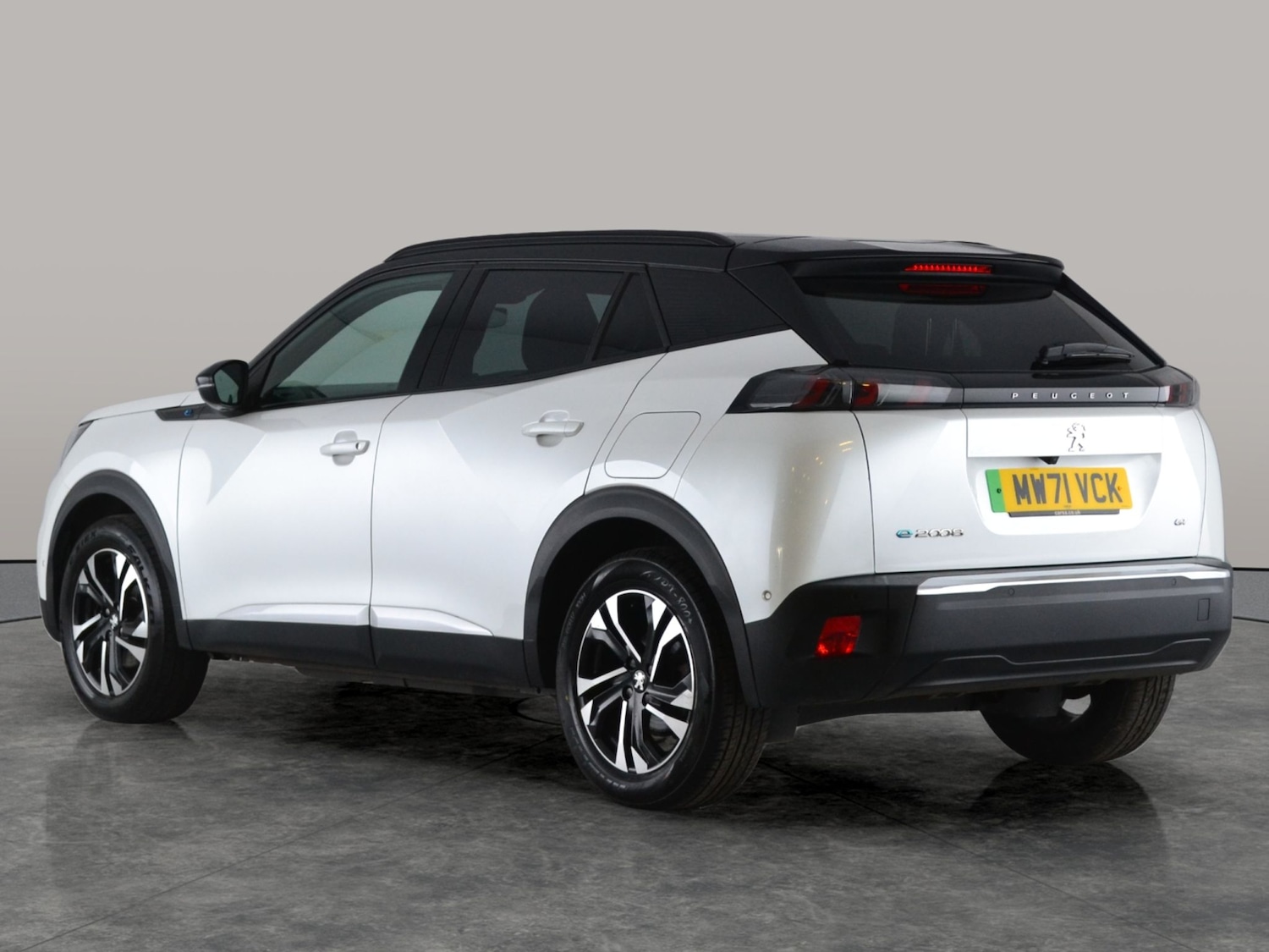 Used Peugeot 2008 2021 for sale - 77946711: Photo 8