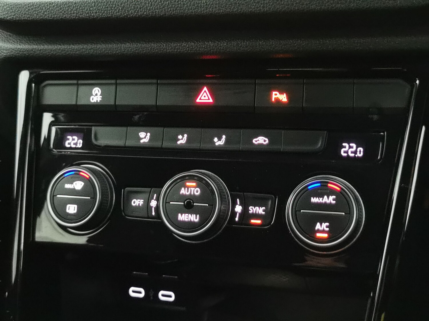 Used Volkswagen T-Roc 2021 for sale - 77458214: Photo 16