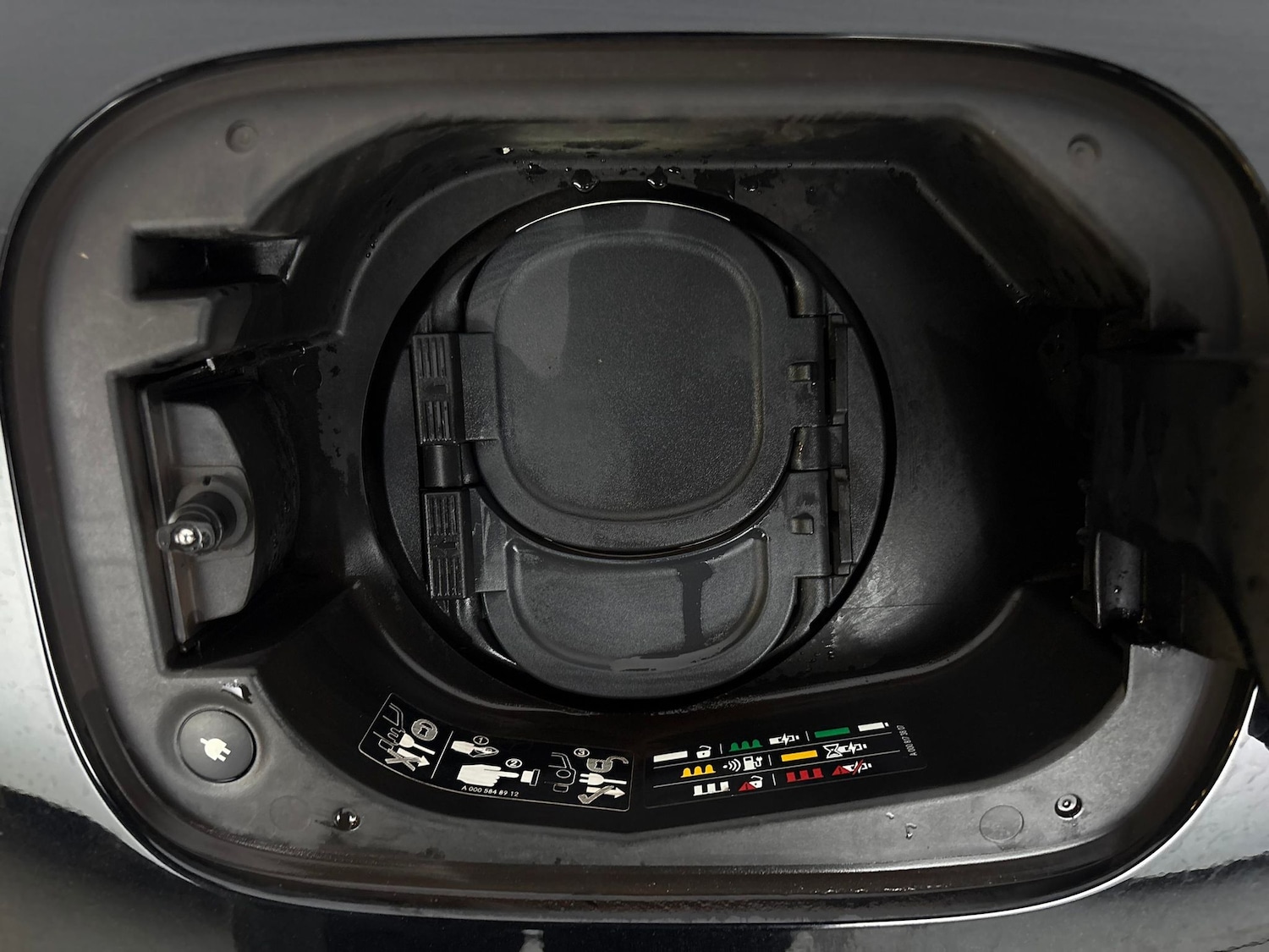 Used Mercedes-Benz EQC 2022 for sale - 77178543: Photo 37