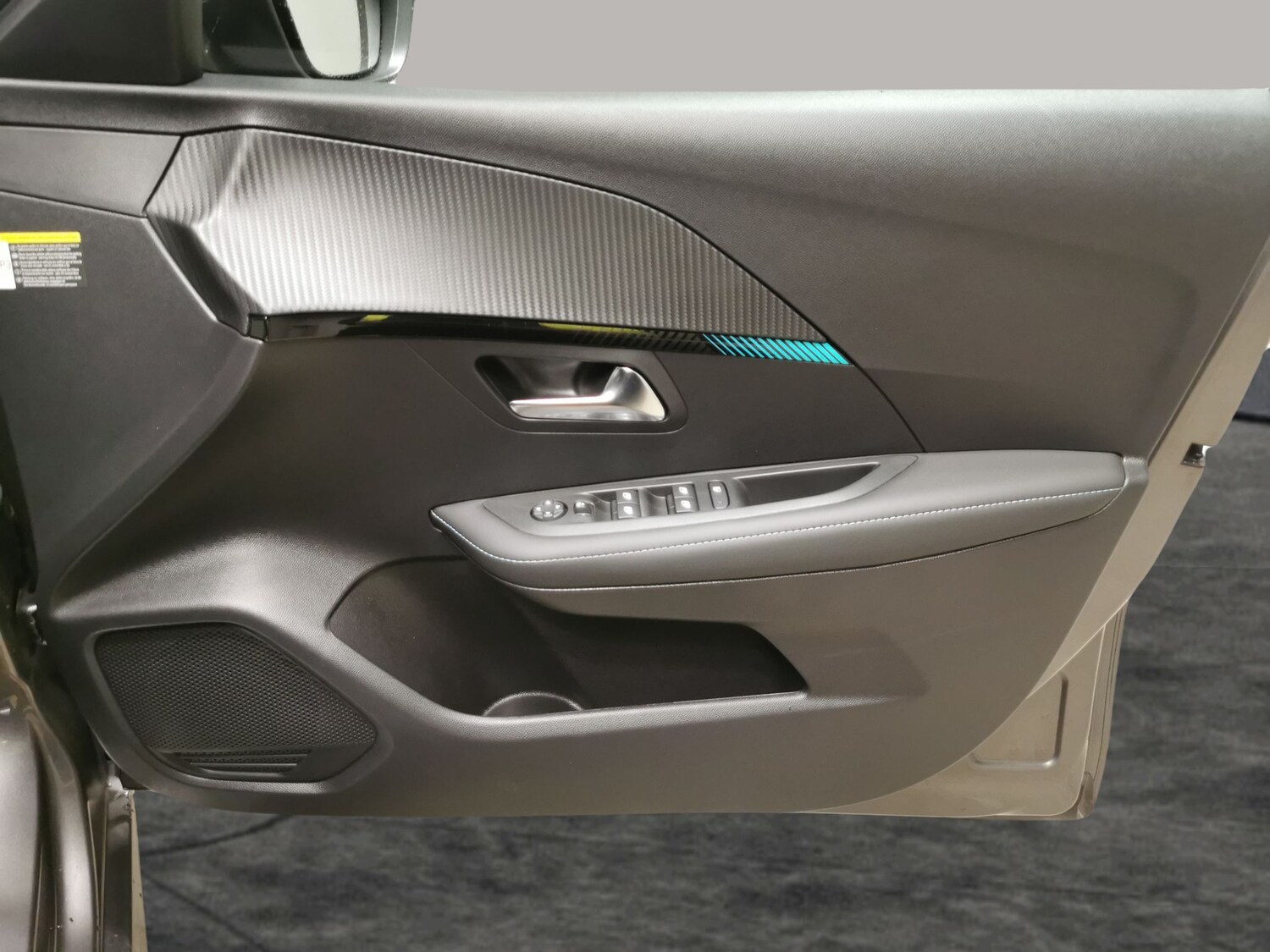 Used Peugeot 208 2023 for sale - 78025468: Photo 31