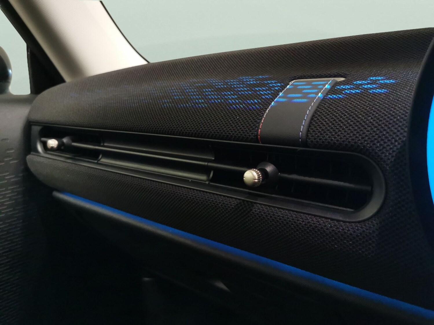 Used MINI Cooper 2024 for sale - 77815093: Photo 18