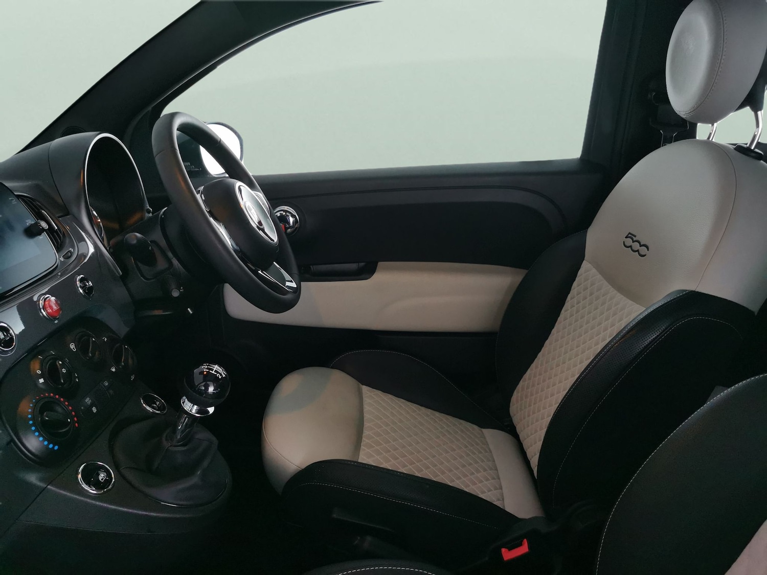 Used Fiat 500 2021 for sale - 77318379: Photo 4