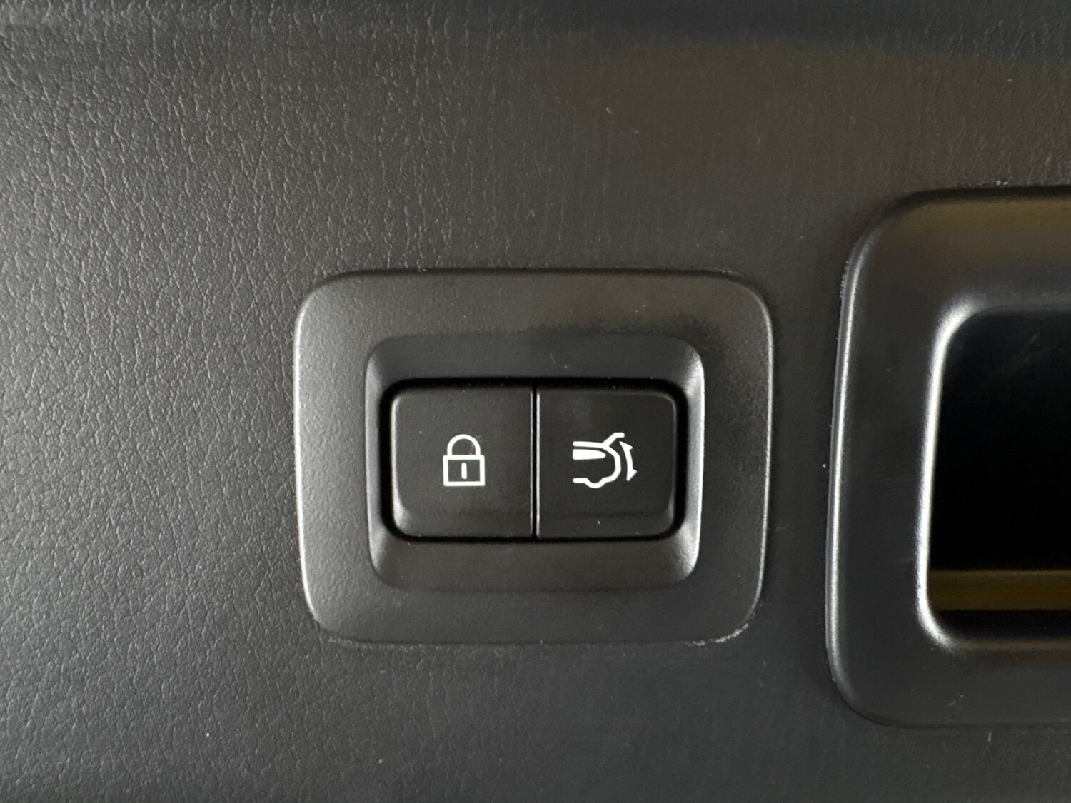 Used Mazda CX-30 2020 for sale - 77499937: Photo 14