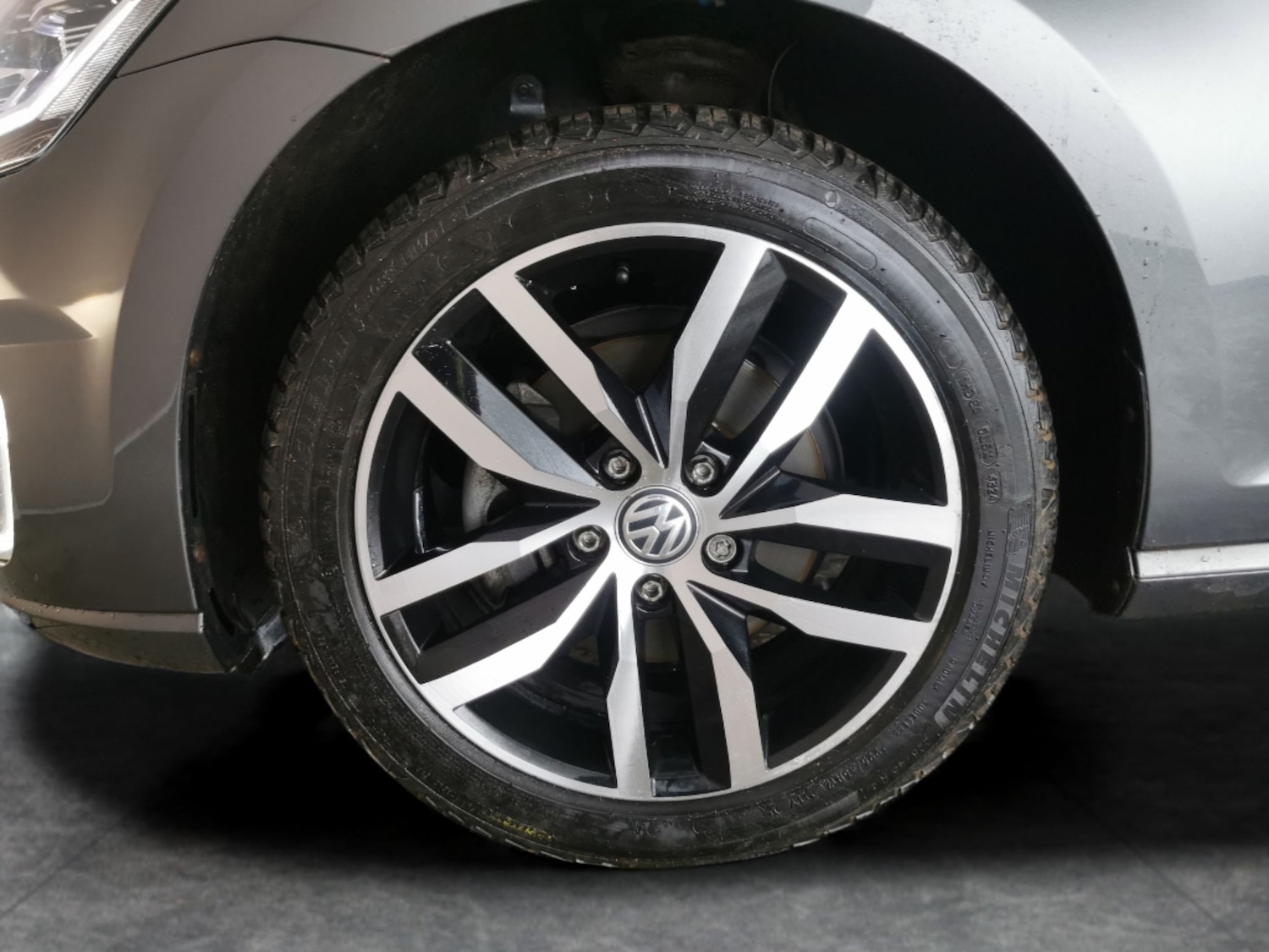 Used Volkswagen Golf 2019 for sale - 77636422: Photo 20