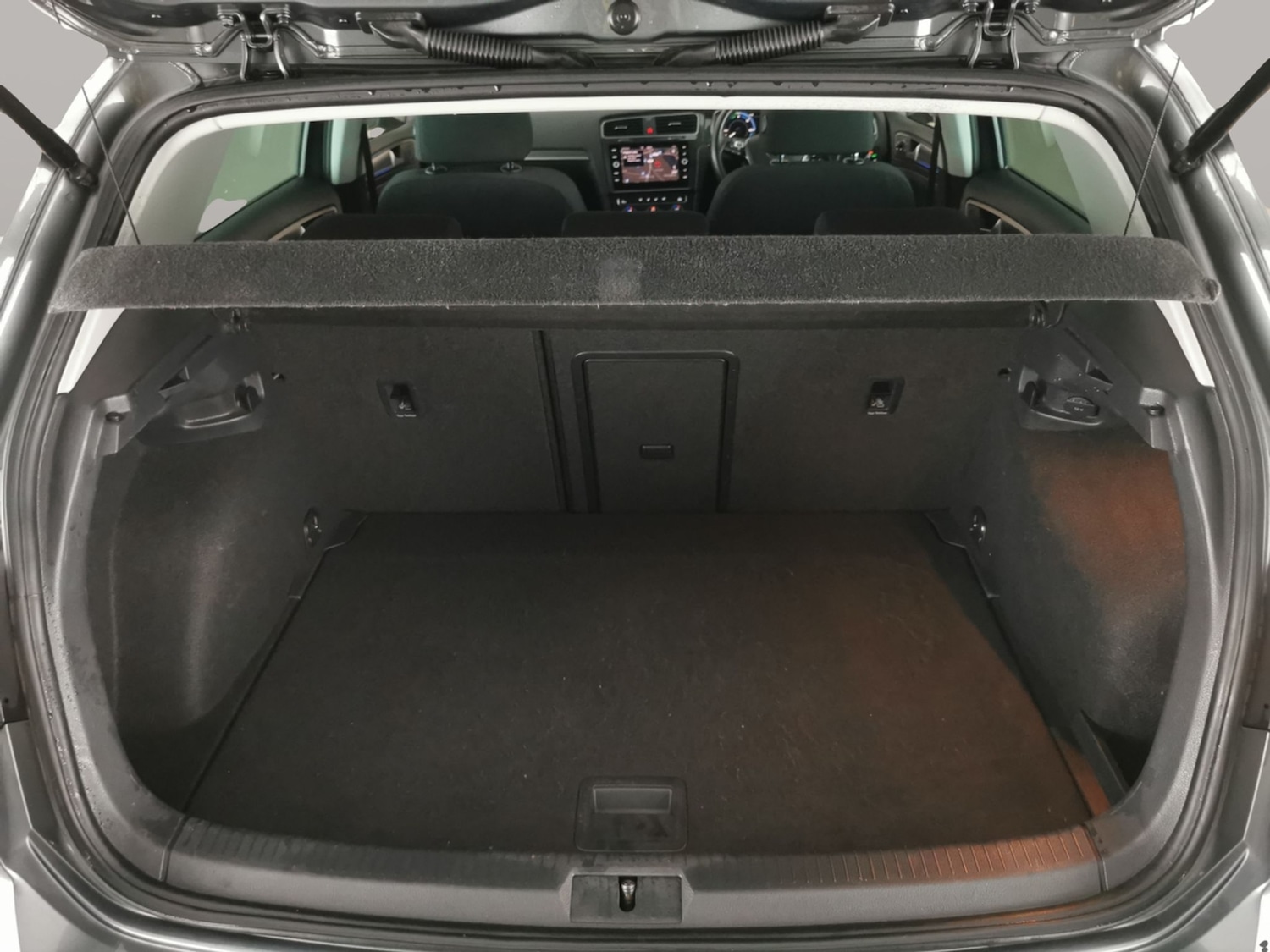 Used Volkswagen Golf 2019 for sale - 77636422: Photo 30