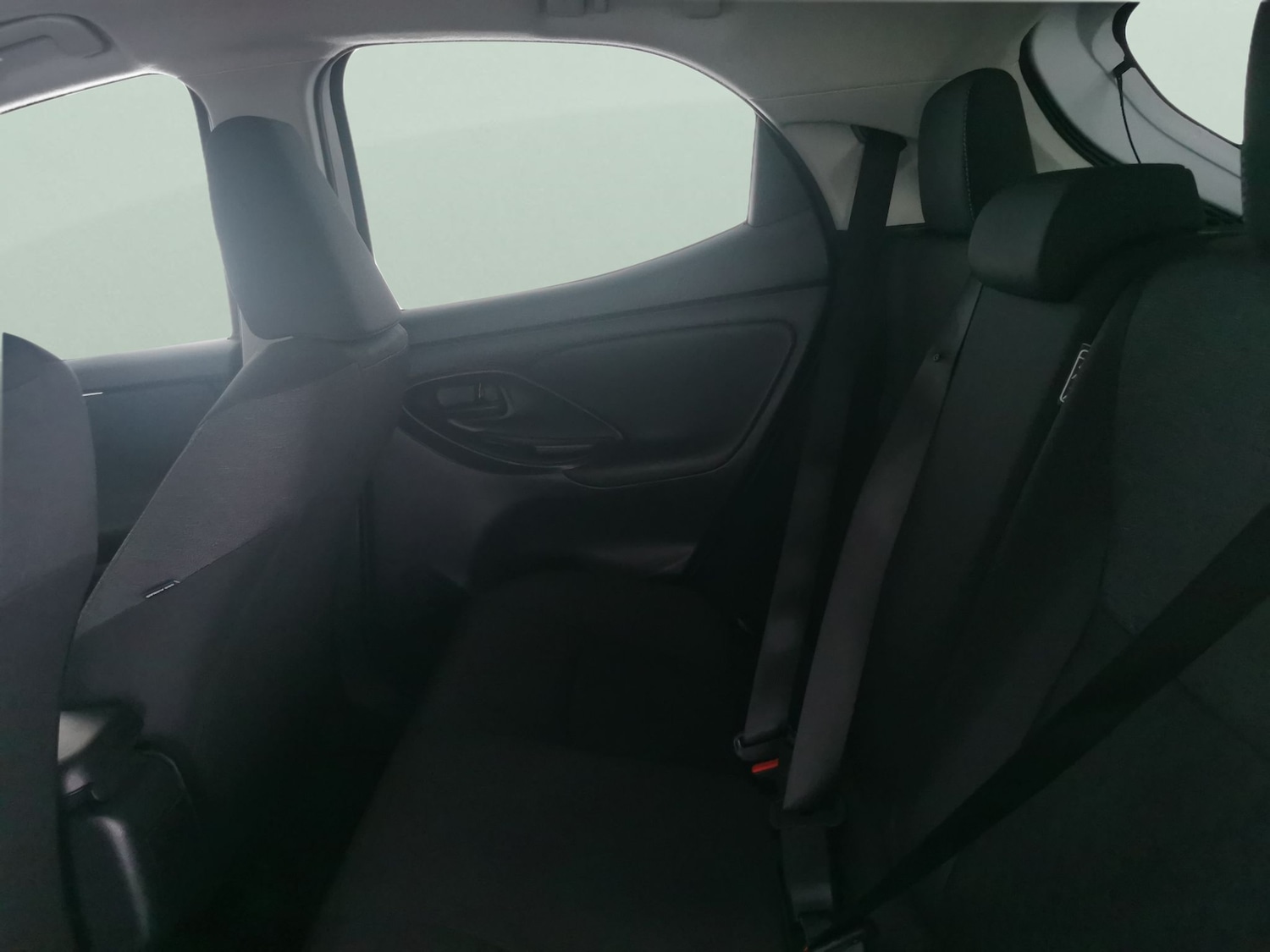 Used Toyota Yaris 2022 for sale - 77771571: Photo 25