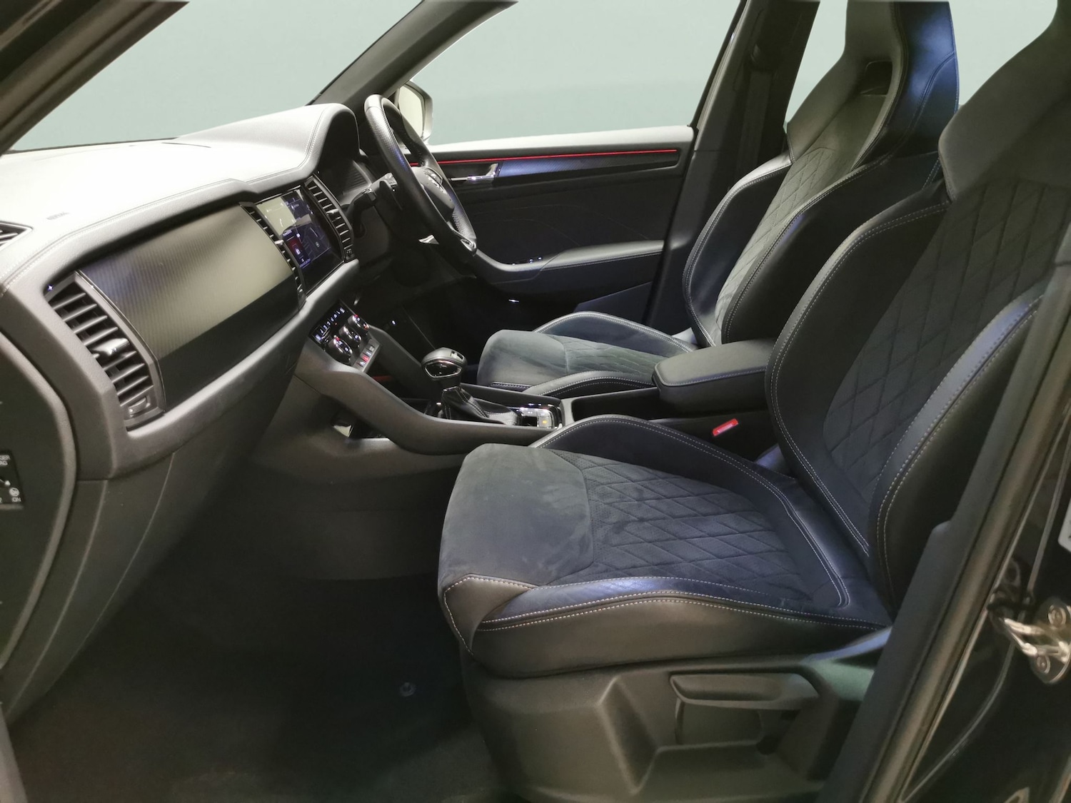 Used Skoda Kodiaq 2023 for sale - 77259418: Photo 4