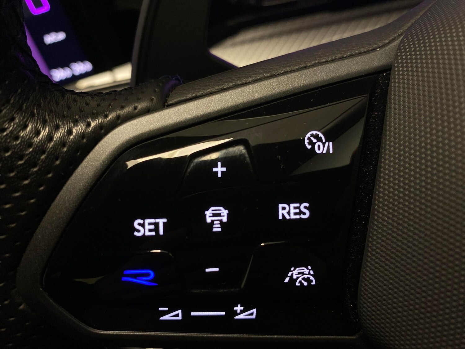 Used Volkswagen Golf 2024 for sale - 78178097: Photo 18