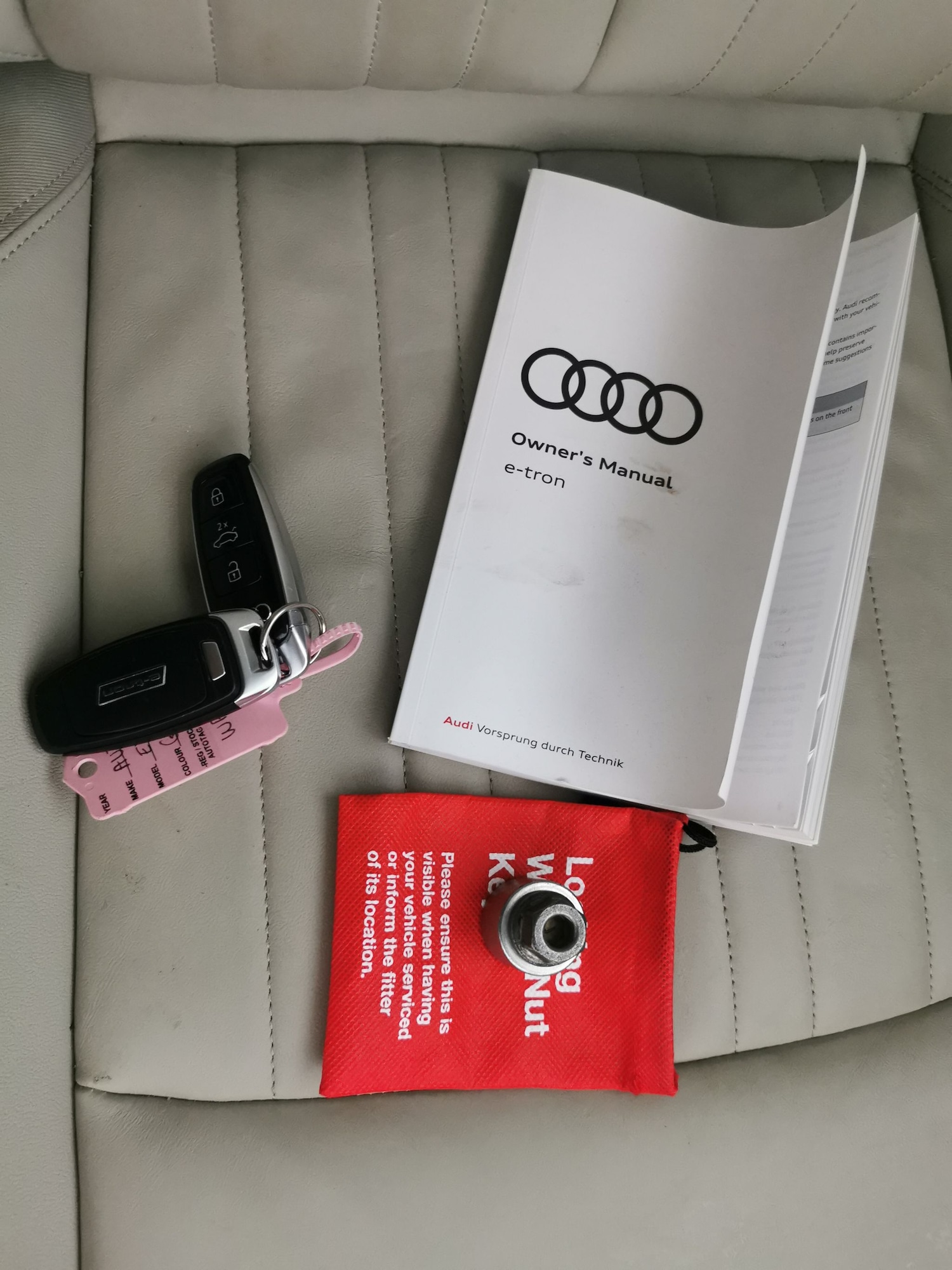 Used Audi e-tron 2021 for sale - 77053075: Photo 35