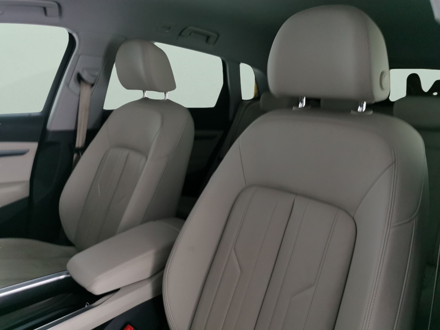 Used Audi e-tron 2021 for sale - 77053075: Photo 7