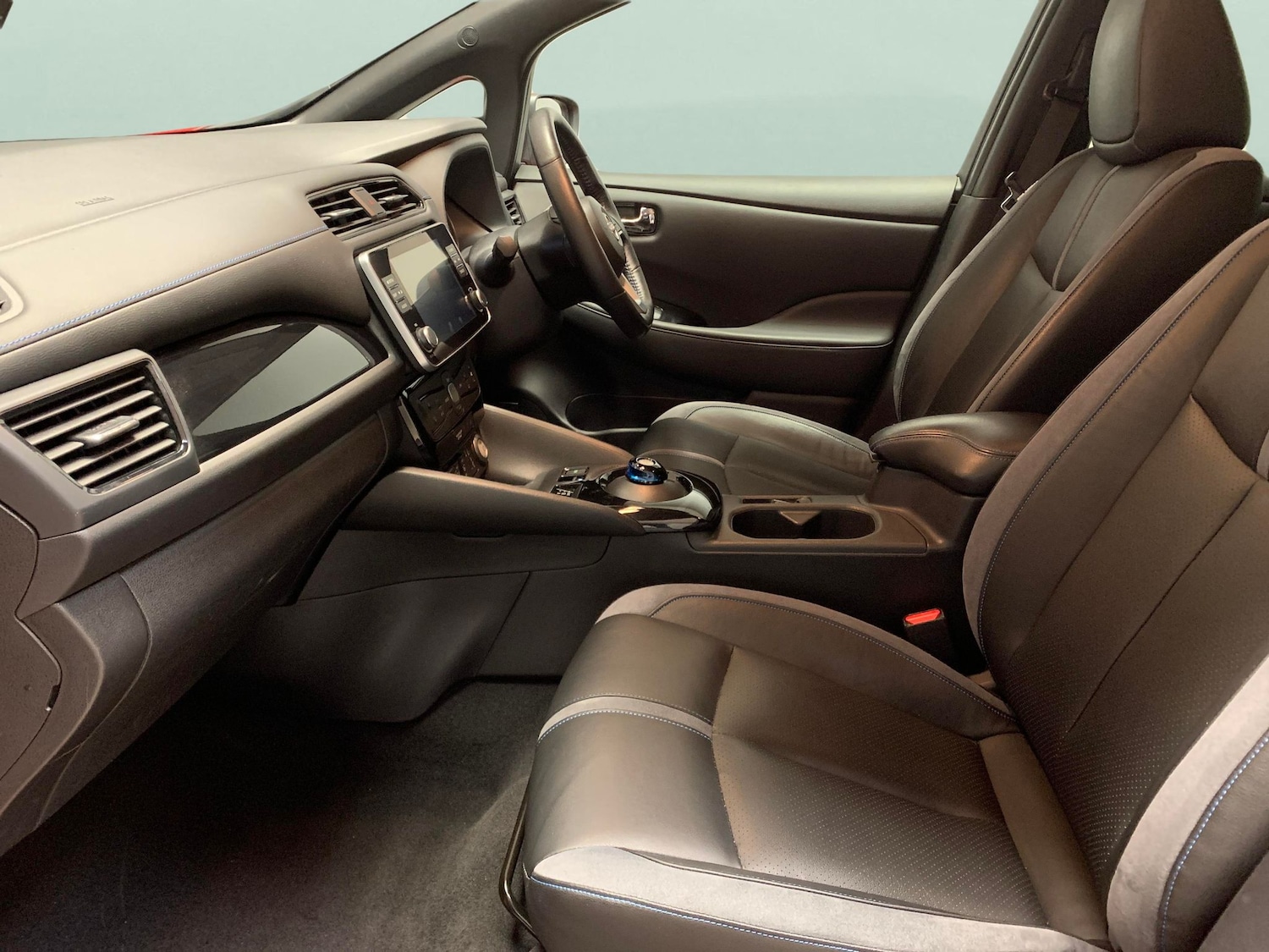 Used Nissan Leaf 2022 for sale - 77255874: Photo 4