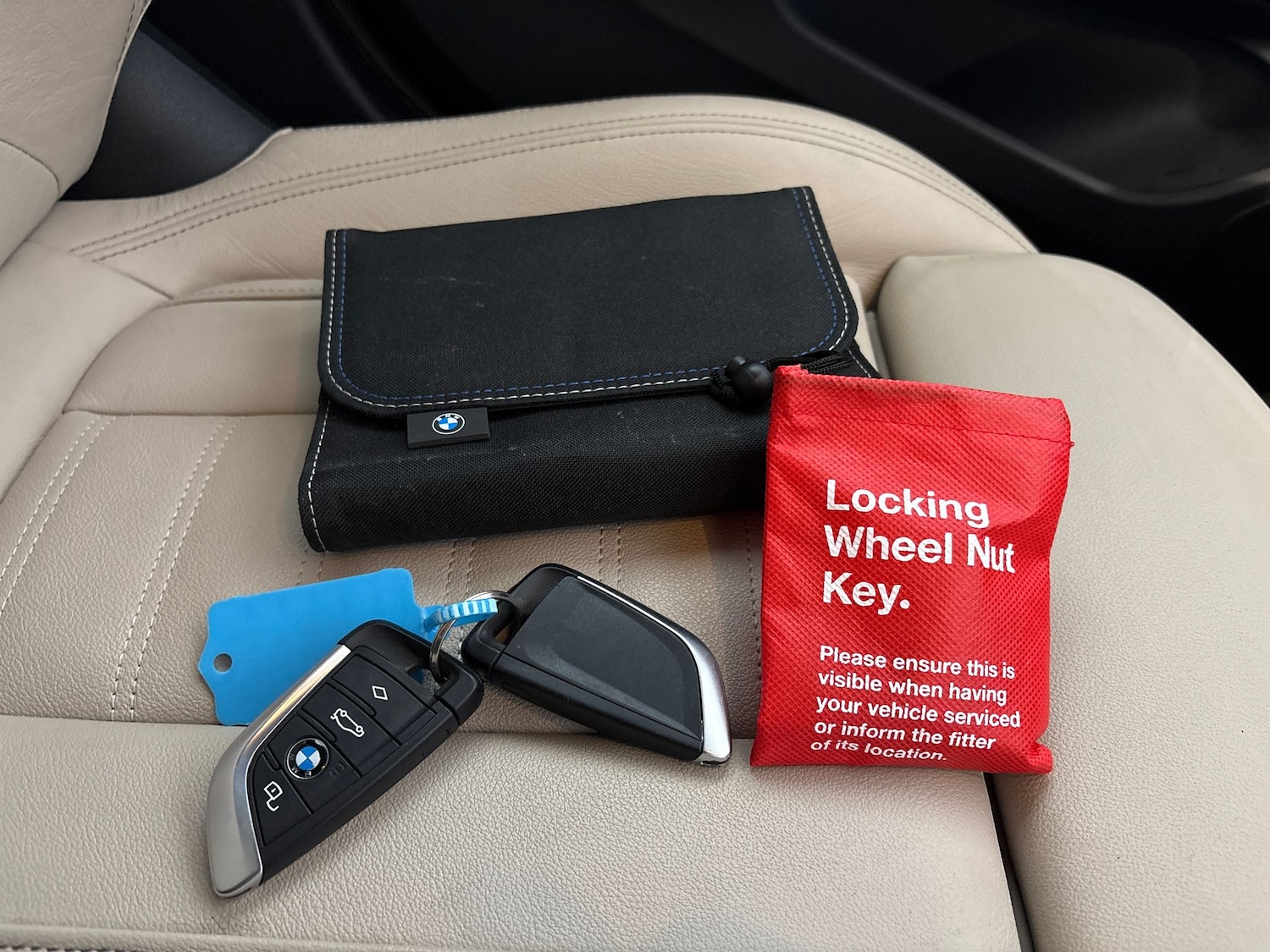 Used BMW i4 2022 for sale - 78025451: Photo 43