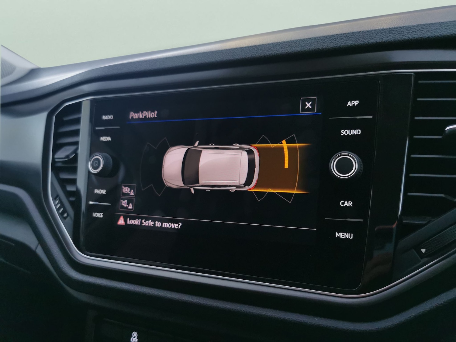 Used Volkswagen T-Roc 2019 for sale - 77234303: Photo 20