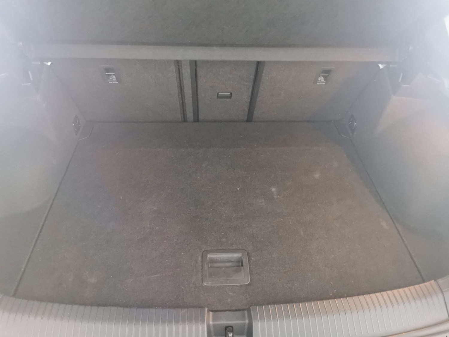 Used Volkswagen T-Roc 2019 for sale - 77234303: Photo 33