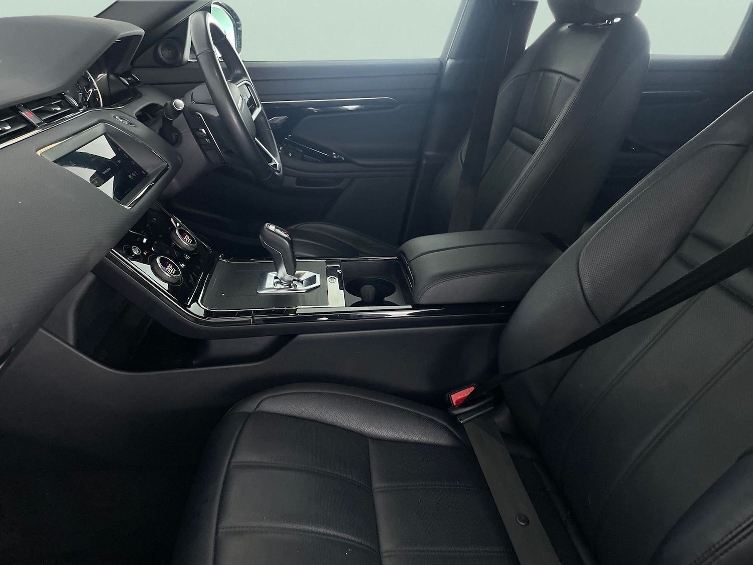 Used Land Rover Range Rover Evoque 2022 for sale - 76958362: Photo 4