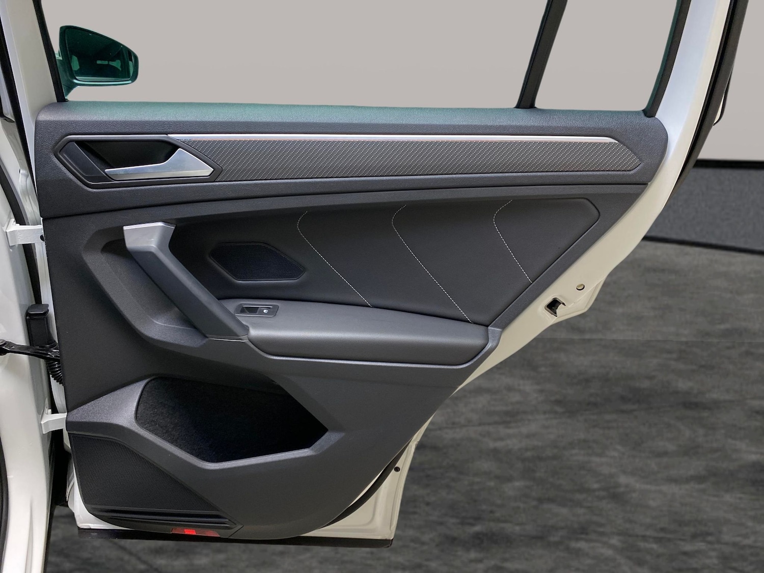 Used Volkswagen Tiguan 2023 for sale - 78055512: Photo 27