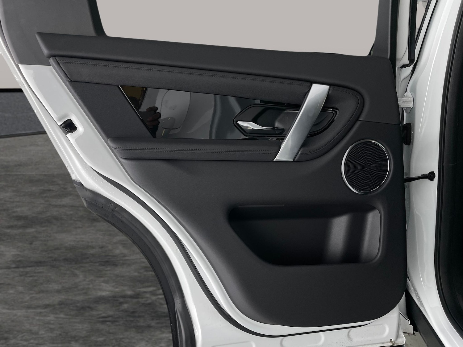 Used Land Rover Discovery Sport 2024 for sale - 77259429: Photo 36