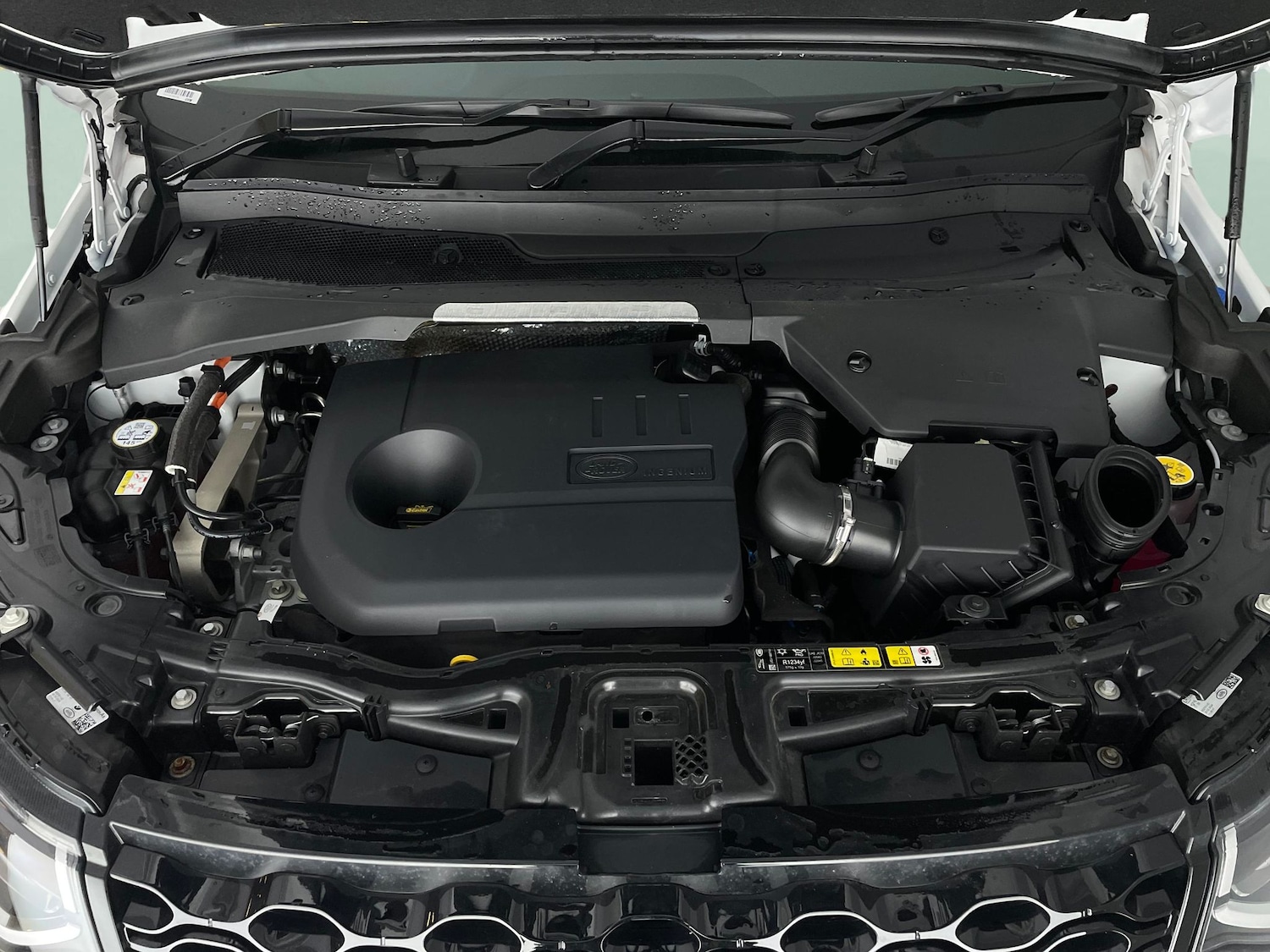 Used Land Rover Discovery Sport 2024 for sale - 77259429: Photo 42