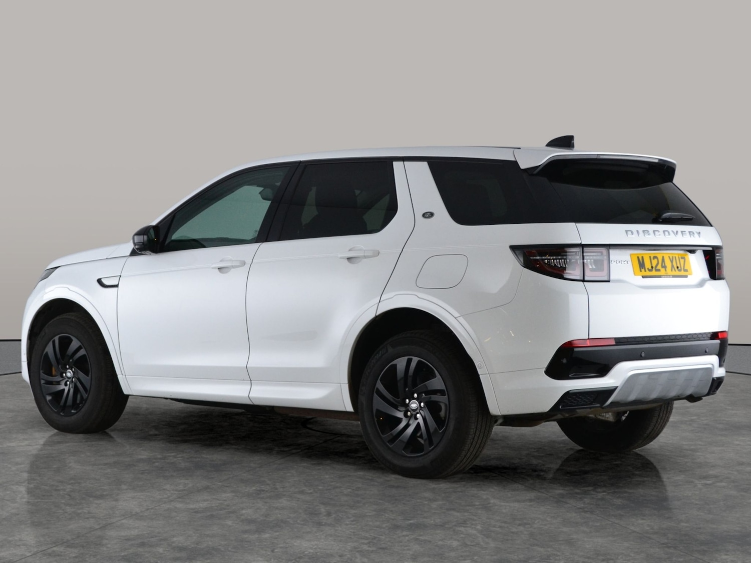 Used Land Rover Discovery Sport 2024 for sale - 77259429: Photo 9