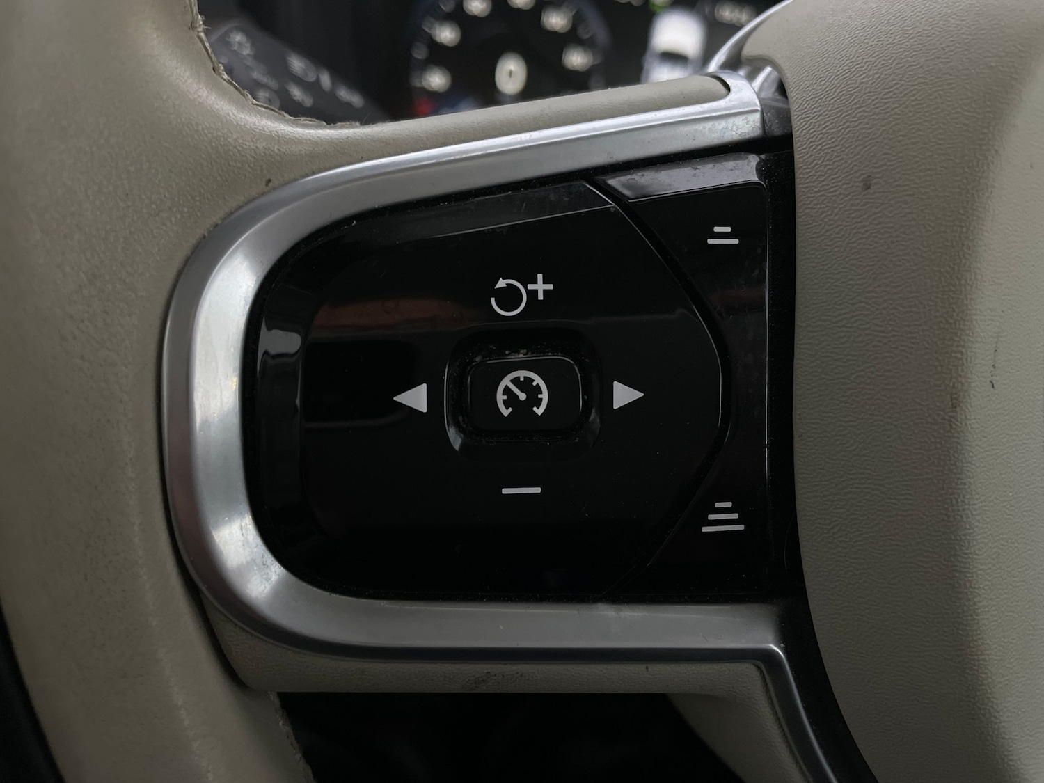 Used Volvo V90 for sale - 77245924: Photo 29