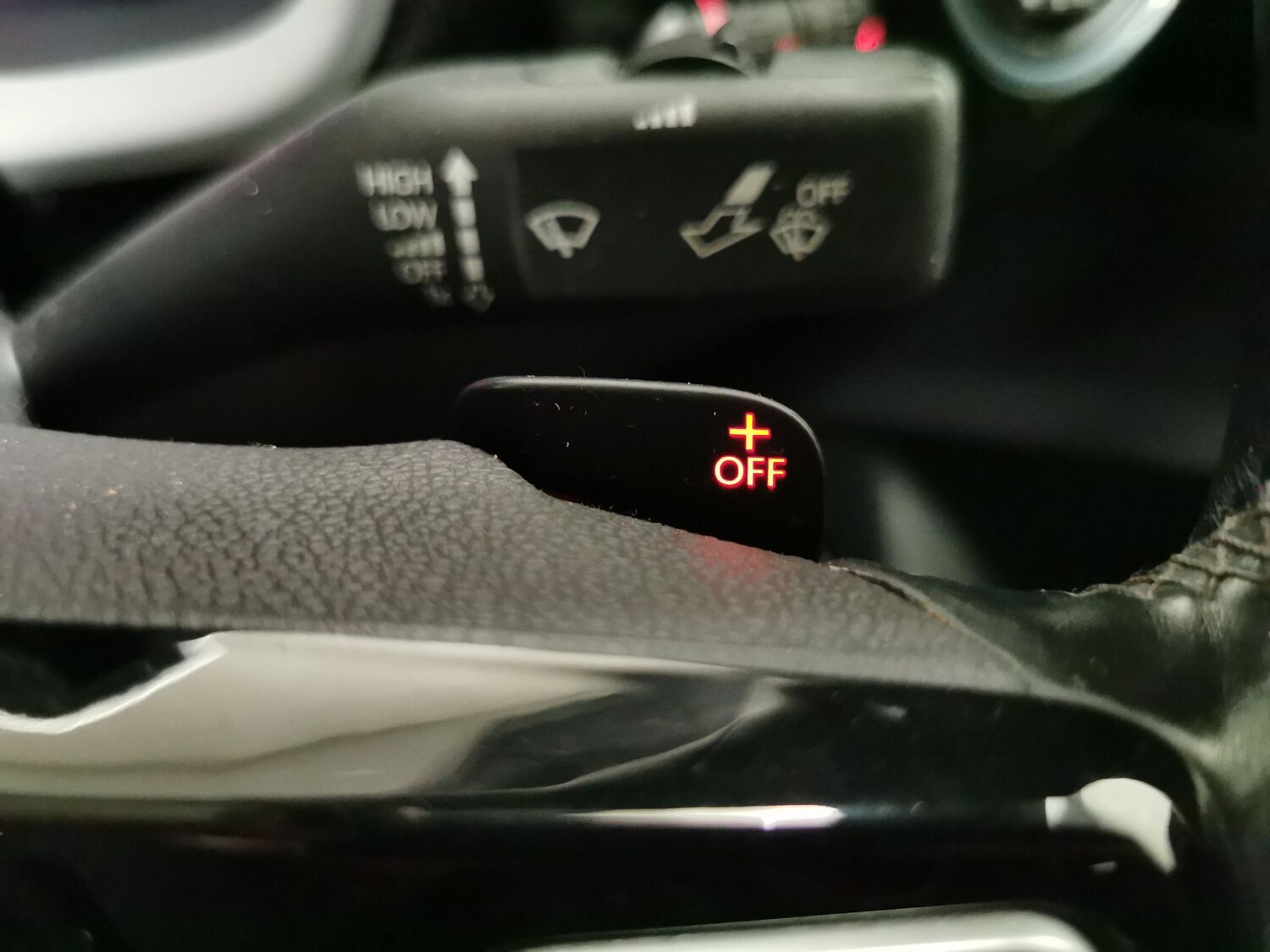 Used Volkswagen Beetle 2018 for sale - 77856128: Photo 17