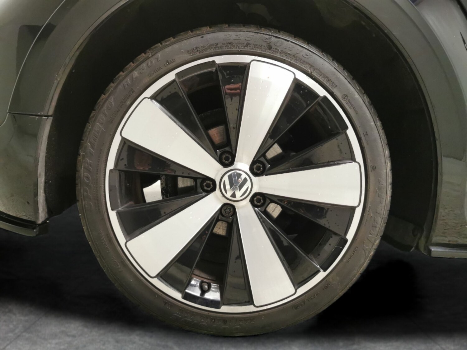 Used Volkswagen Beetle 2018 for sale - 77856128: Photo 22