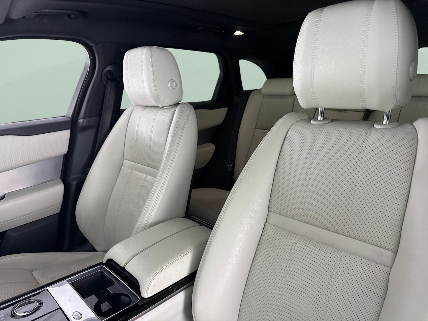 Used Land Rover Range Rover Velar 2020 for sale - 77833701: Photo 7