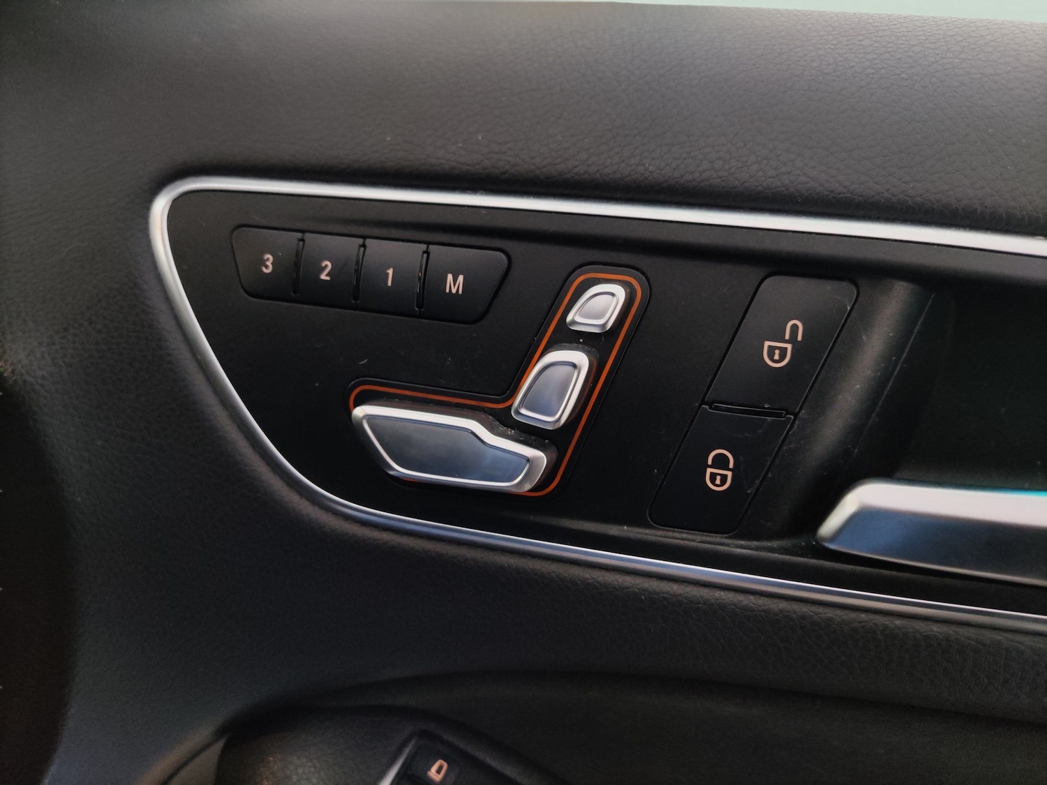 Used Mercedes-Benz B Class 2016 for sale - 77983240: Photo 15