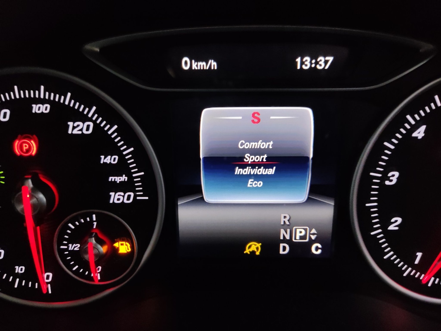 Used Mercedes-Benz B Class 2016 for sale - 77983240: Photo 18