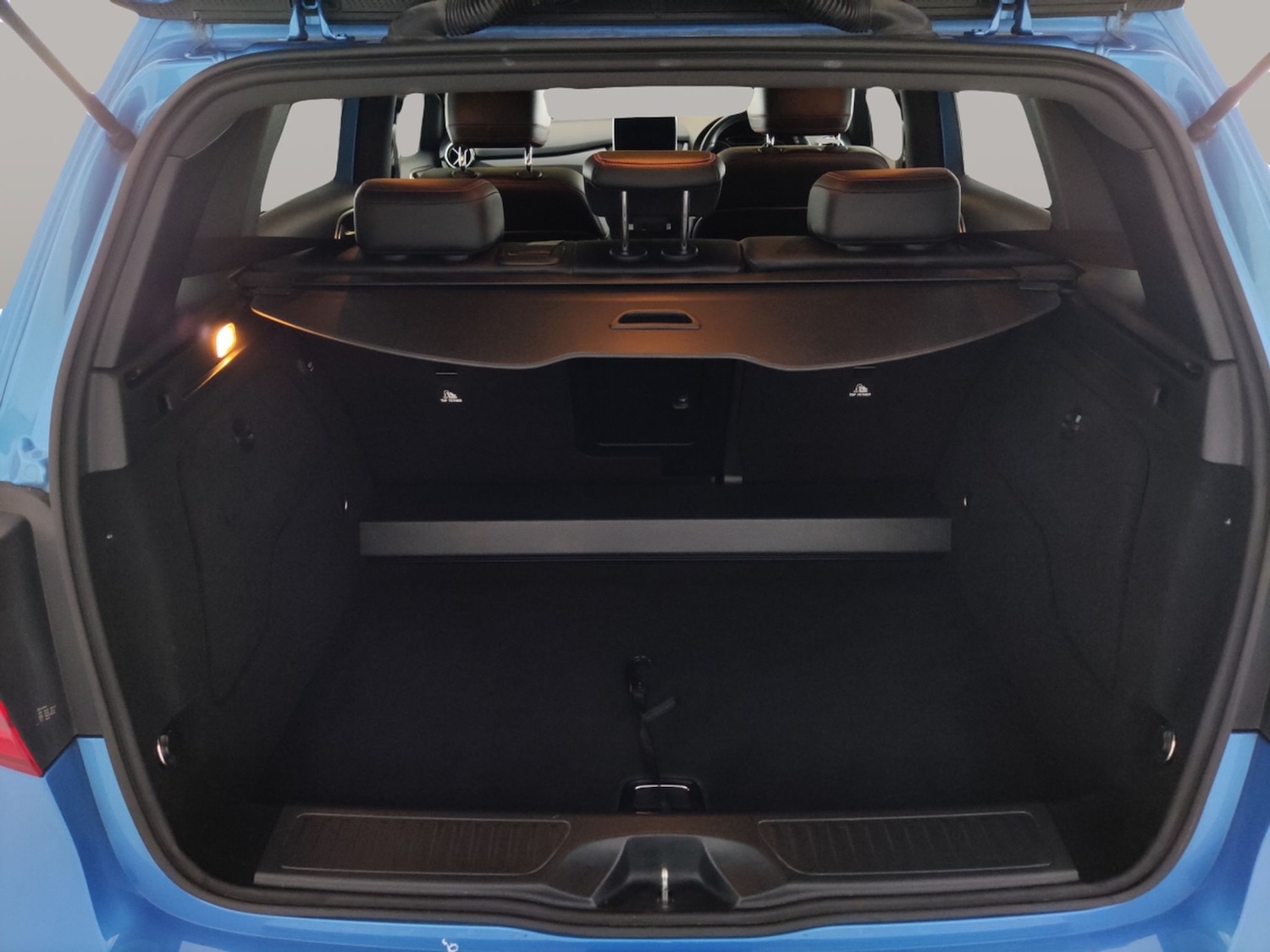 Used Mercedes-Benz B Class 2016 for sale - 77983240: Photo 32