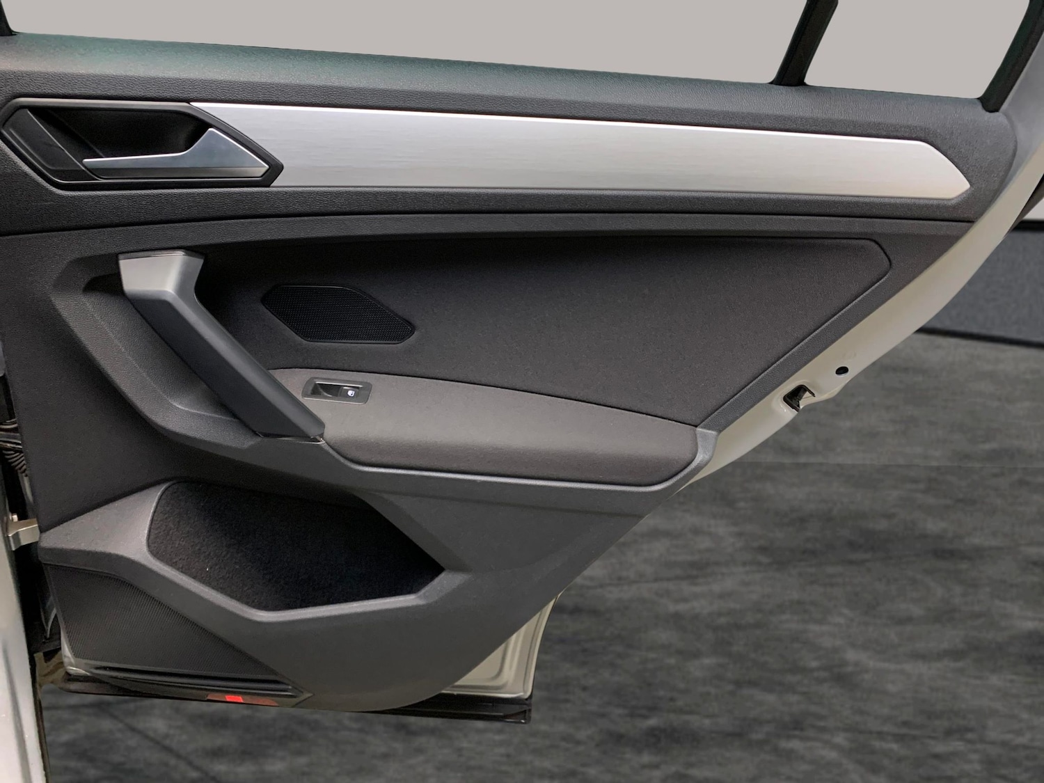 Used Volkswagen Tiguan 2019 for sale - 77077732: Photo 27