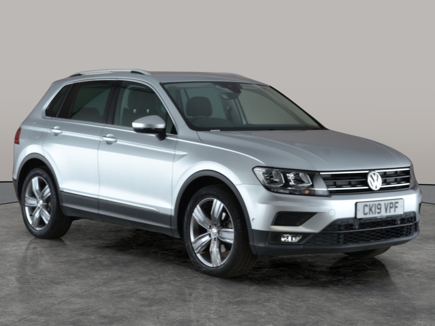Used Volkswagen Tiguan 2019 for sale - 77077732: Photo 7